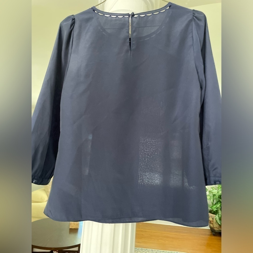 J Crew women’s Navy blue long sleeves round neck embroidered top/ shirt size S - Picture 1 of 6